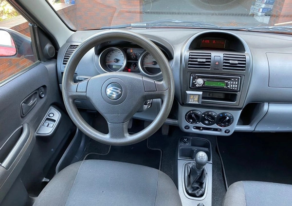 Suzuki Ignis cena 14500 przebieg: 159000, rok produkcji 2004 z Gdańsk małe 56